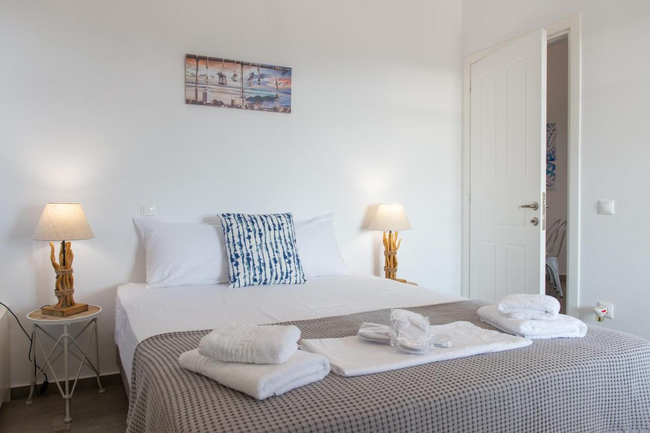 הוילה Exámbela Grey House מראה חיצוני תמונה