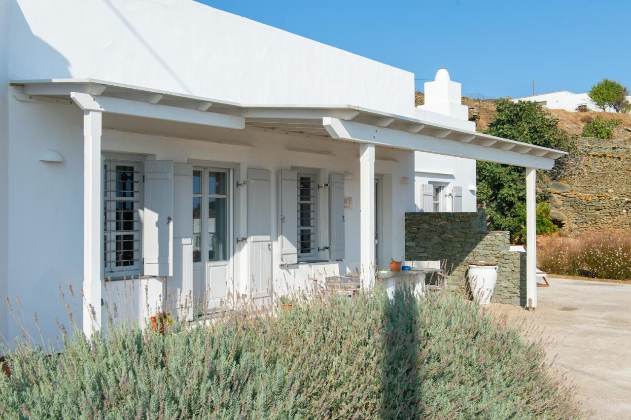 הוילה Exámbela Grey House מראה חיצוני תמונה