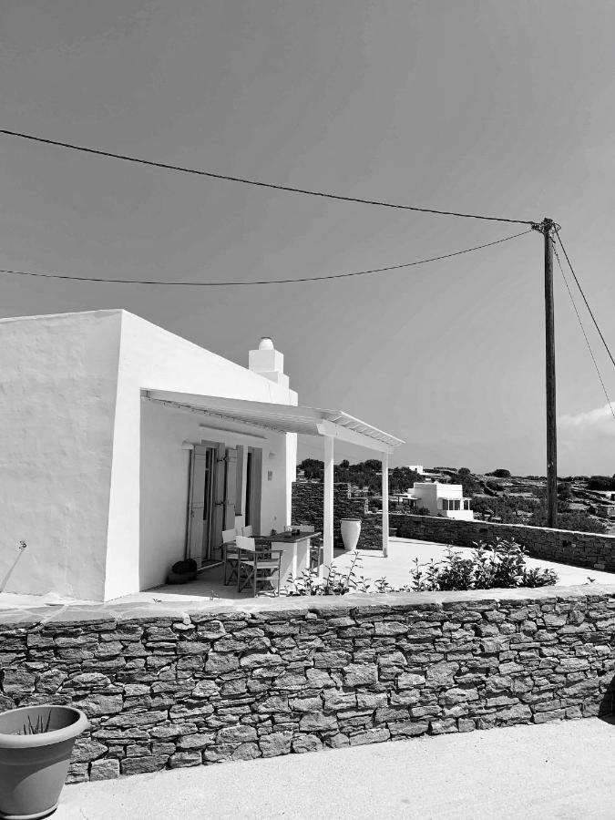 הוילה Exámbela Grey House מראה חיצוני תמונה