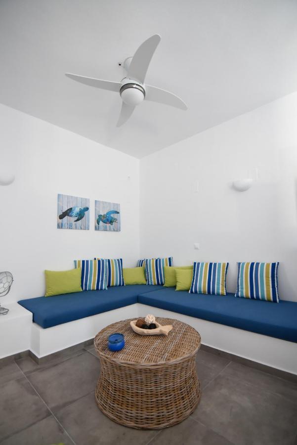 הוילה Exámbela Grey House מראה חיצוני תמונה